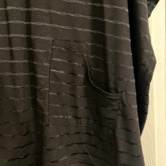 Poncho - Picture 2 of 3